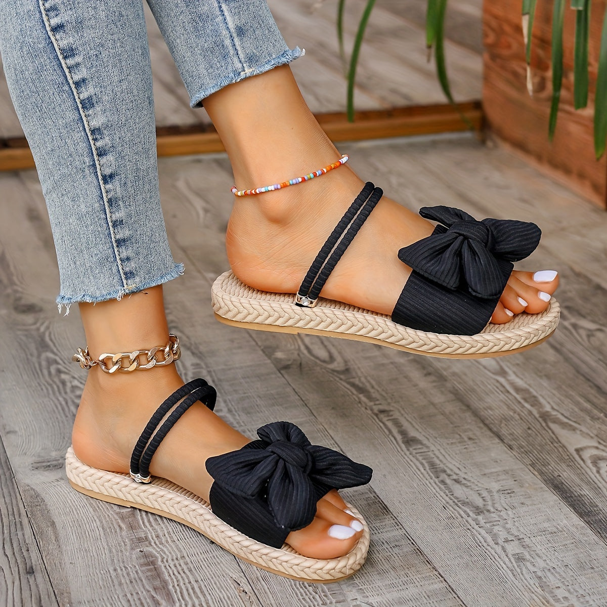 Stylish Bowknot Slide Sandals