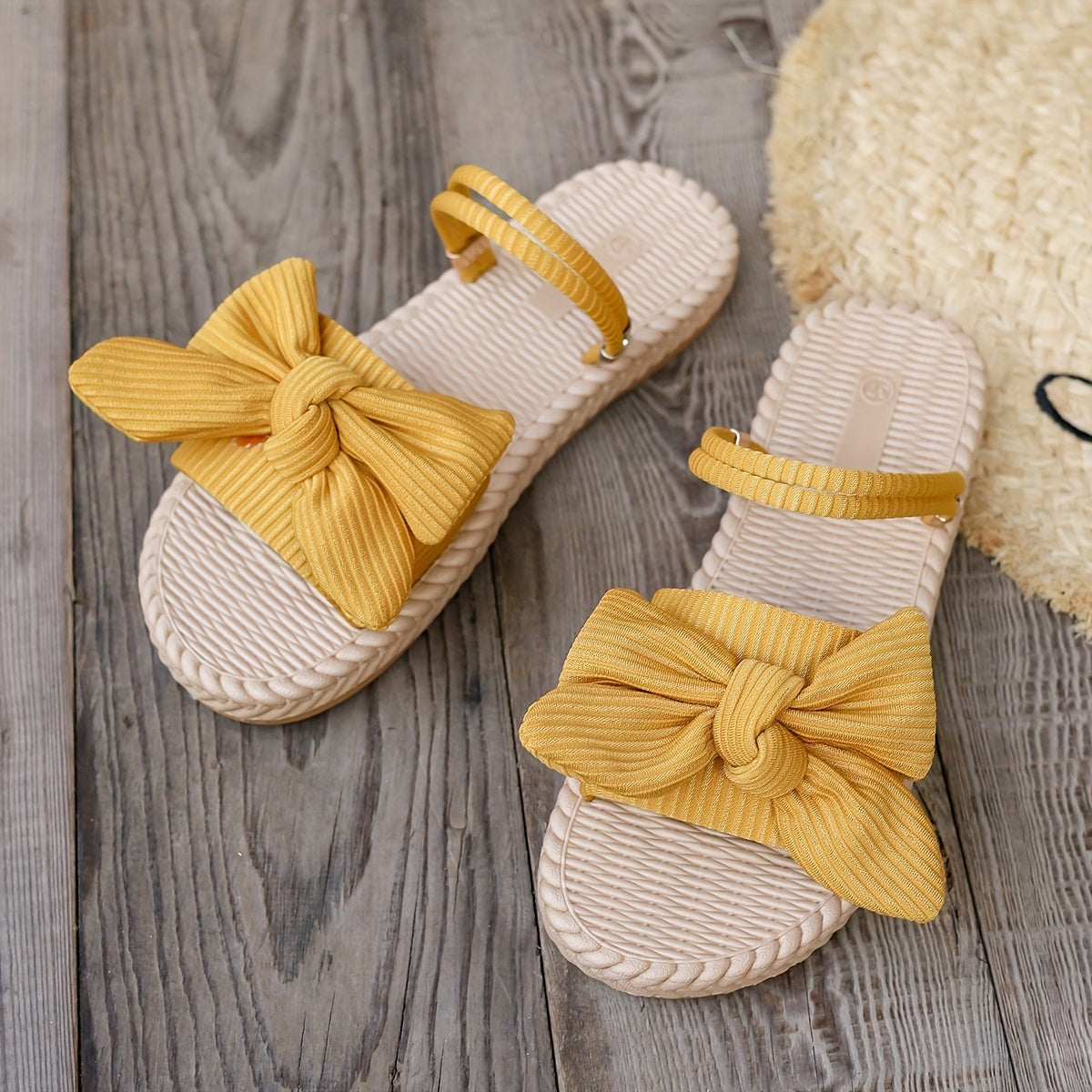 Stylish Bowknot Slide Sandals