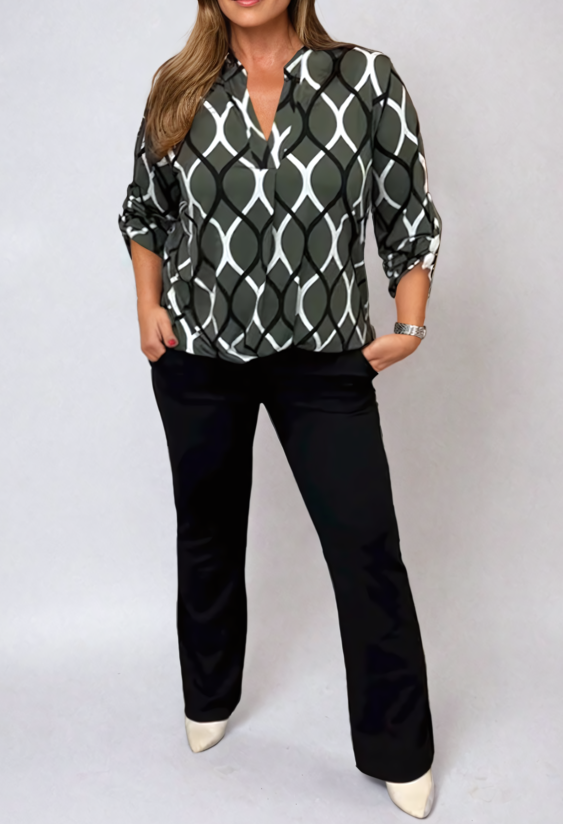 Stylish Geometric Print T-Shirt for Women